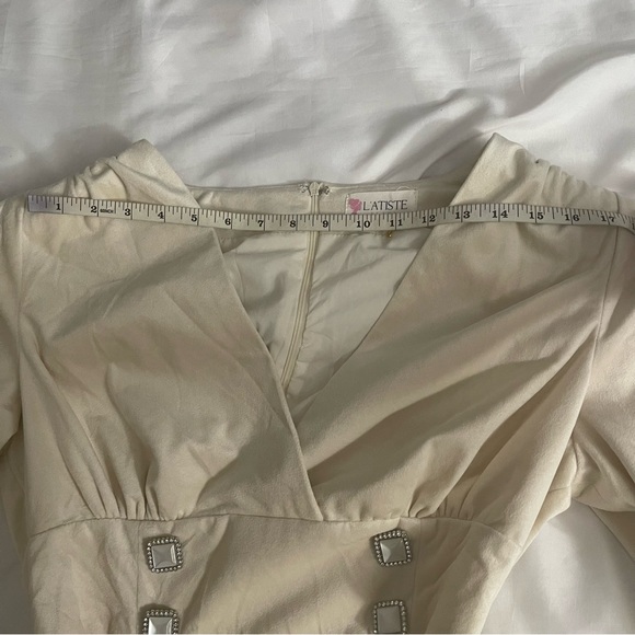 Cream velvet cutout blazer long sleeve  mini dress with buttons details - Picture 9 of 14